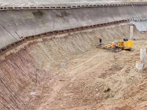 米易基坑边坡加固
